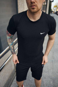 Шорти Шорты ^/--/^ Футболка Nike чорна ^_^^^ Футболка Nike черная - фото фото фото