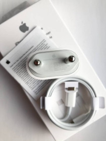 Зарядні пристрої Зарядные устройства ^/--/^ Быстрая Зарядка Apple iPhone 18 /--/ W USB-C + Кабель Type-C на Lightning ^_^^^ Зарядка Apple iPhone 18 /--/ W USB-C + Кабель Type-C на Lightning - фото фото фото