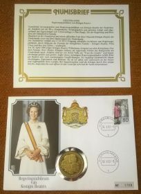 Нідерланди Нидерланды ^/--/^ Нидерланды 2 1/2 экю ( ecu ) 1992 UNC : Королева Нидерландов Биатрис + конверт + сертификат ^_^^^ Нідерланди 2 1/2 екю ( ecu ) 1992 UNC : Королева Нідерландів Біатріс + конверт + сертифікат - фото фото фото