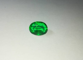 Смарагд Изумруд ^/--/^ Лабораторный изумруд 8.8 cts  14.6 х 11 х 8.35  мм ^_^^^ Лабораторний смарагд 8.8 cts 14.6 х 11 х 8.35 мм - фото фото фото
