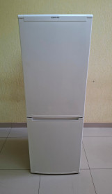 Холодильники Холодильники ^/--/^ Холодильник з Німеччини, Siemens KG /--/ 33 /--/ VV /--/ 33, 170 см, 280 л, вживаний, Німеччина ^_^^^ Холодильник из Германии, Siemens KG /--/ 33 /--/ VV /--/ 33, 170 см, 280 л, применяемый, Германия - фото фото фото