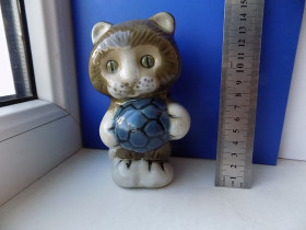 Інше Другое ^/--/^ Статуэтка Котенок с мячом керамика ЛКСФ ^_^^^ Статуетка Котенок з м'ячем кераміка ЛКСФ - фото фото фото