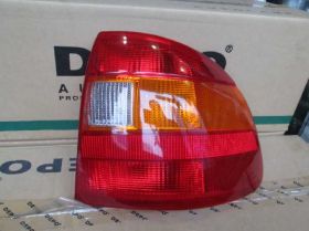 Задня оптика Задняя оптика ^/--/^ Фонарь задний правый Opel Astra F 91-94 седан ^_^^^ Фонар задній правий Opel Astra F 91-94 седан - фото фото фото