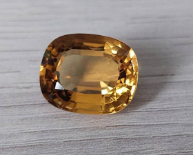 Кварц Кварц ^/--/^ Кварц  желтый  14.58 Ct    17,0 x 14,2 x 9,3 мм ^_^^^ Кварц жовтий 14.58 Ct 17,0 x 14,2 x 9,3 мм - фото фото фото