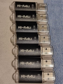 USB флешнакопичувачі USB флешнакопители ^/--/^ Флешка 4 гб hi-rali 10.3-11.0/11.7-33.4 черная хирали ^_^^^ Флешка 4 гб hi-rali 10.3-11.0/11.7-33.4 чорна хіралі - фото фото фото