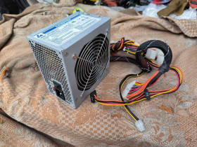 Блоки живлення Блоки питания ^/--/^ Блок питания CHIEFTEC 350 /--/ W GPS-350 /--/ EB-101 /--/ A ^_^^^ CHIEFTEC 350 /--/ W GPS-350 /--/ EB-101 /--/ A - фото фото фото