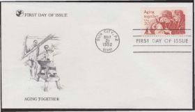 Америка Америка ^/--/^ США 1982 ЗАКАЛЯЕМСЯ ВМЕСТЕ ТЕЧЕНИЕ ВРЕМЁН ПРЕЕМСТВЕННОСТЬ ПОКОЛЕНИЯ ВЗАИМООТНОШЕНИЯ КПД Mi.1591 ^_^^^ США 1982 СТАРЕЄМО ВМІСТЬ ТЕЧЕННЯ ЧАСУ ПРЕЄМНІСТЬ ПОКОЛІННЯ ВЗАЄМОВІДНОСИНИ ККД Mi.1591 - фото фото фото