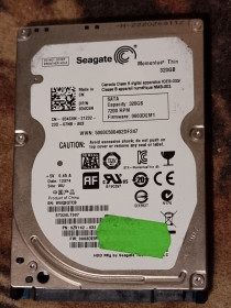 Жорсткі диски Жесткие диски ^/--/^ 100% hdd 2.5 320 гб seagate 7200 80.1/87.9 жесткий диск st /--/ 320 /--/ lt /--/ 007-9 /--/ zv /--/ 142 сигейт 7 /--/ mm slim 7 /--/ мм слим - фото фото фото