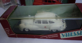 : Закордонні : Зарубежные ^/--/^ Chrysler Windsor Six Sedan Ambulance 1947 by Vitesse 1/43 - фото фото фото