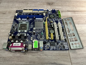 Материнські плати Материнские платы ^/--/^ Материнская плата Foxconn 6627 /--/ MA- RS /--/ 2 /--/ H S /--/ 775 ^_^^^ Материнська плата Foxconn 6627 /--/ MA- RS /--/ 2 /--/ H S /--/ 775 - фото фото фото