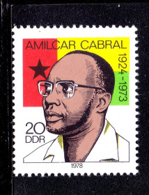 НДР, ФРН ГДР, ФРГ ^/--/^ Германия  ГДР / DDR 1978 г MNH - личности - Амилкар Кабрал ^_^^^ Німеччина НДР / DDR 1978 р MNH - особистості - Амілкар Кабрал - фото фото фото