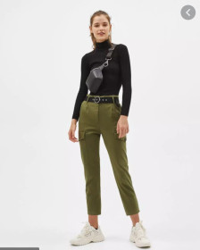 Штани Брюки ^/--/^ Модные брюки карго, с высокой талией Bershka, с поясом, длина 7/8. 40 евро ^_^^^ Модні брюки карго, з високою талією Bershka, з поясом, довжина 7/8. 40 євро - фото фото фото