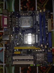 Материнські плати Материнские платы ^/--/^ Материнська плата foxconn n /--/ 15235 socket 775 g /--/ 31 ^_^^^ Материнская плата foxconn n /--/ 15235 socket 775 g /--/ 31 - фото фото фото