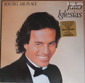 Платівки Пластинки ^/--/^ Julio Iglesias – 1100 Bel Air Place  (CBS – CBS 86308, Holland) EX+/EX+ ^_^^^ Julio Iglesias – 1100 Bel Air Place (CBS – CBS 86308, Holland) EX+/EX+ - фото фото фото