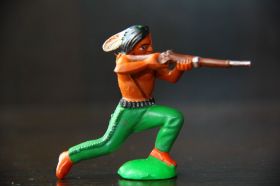 Фігурки, солдатики Фигурки, солдатики ^/--/^ индеец ГДР №022 МИНГ Lisanto ^_^^^ індіанець НДР No /--/ 022 МІНГ Lisanto - фото фото фото