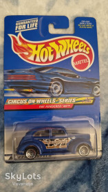 Hot Wheels Hot Wheels ^/--/^ Hot Wheels 1998 First Editions 6/40 - JAGUAR D-TYPE - фото фото фото
