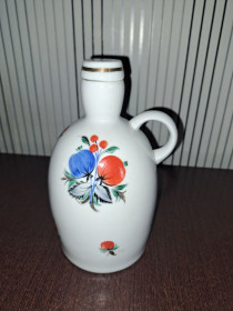 Статуетки, Скульптури, Фігурки, Фарфор Статуэтки, Скульптуры, Фигурки, Фарфор ^/--/^ Штоф КИЕВ Київ СССР ^_^^^ Штоф КИЕВ Киев СССР - фото фото фото