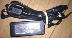 Адаптери живлення Адаптеры питания ^/--/^ Блок живлення Delta ADP-50 /--/ HH 19 /--/ B 50 /--/ Вт 2.64 /--/ А 5.5 /--/ мм*3 /--/ мм оригінал ^_^^^ Блок питания Delta ADP-50 /--/ HH 19 /--/ B 50 /--/ Вт 2.64 /--/ А 5.5 /--/ мм*3 /--/ мм оригинал - фото фото фото
