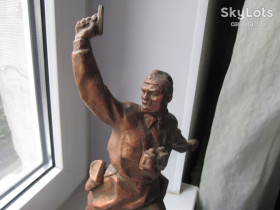 Статуетки, Скульптури, Фігурки, Фарфор Статуэтки, Скульптуры, Фигурки, Фарфор ^/--/^ Скульптура &amp;quot;Комбат&amp;quot;, мл. политрука Еременка. Символ стойкости. ^_^^^ Скульптура &amp;quot;Комбат &amp;quot;, мл. політрука Єременка. Символ стійкості. - фото фото фото