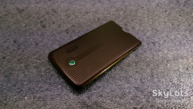 Корпуса на Sony Корпуса на Sony ^/--/^ Оригінальна задня кришка / крышка для Sony Ericsson G /--/ 700 G /--/ 700 /--/ i  (102) ^_^^^ Оригинальная задняя крышка / крышка для Sony Ericsson G /--/ 700 G /--/ 700 /--/ i (102) - фото фото фото