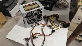 Блоки живлення Блоки питания ^/--/^ Блок живленя AXES Line ATX-400 /--/ A 400 /--/ W ^_^^^ Створення AXES Line ATX-400 /--/ A 400 /--/ W - фото фото фото