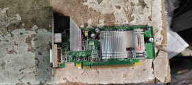 Відеокарти Видеокарты ^/--/^ Видеокарта Sapphire Radeon X /--/ 300 /--/ SE V/D/VO 128 /--/ MB PCI-E № НР /--/ 241803200 ^_^^^ Відеокарта Sapphire Radeon X /--/ 300 /--/ SE V/D/VO 128 /--/ MB PCI-E No НР /--/ 241803200 - фото фото фото