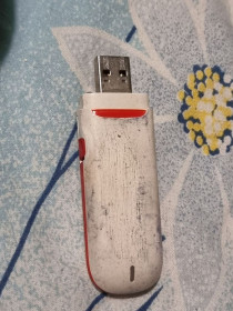Модеми Модемы ^/--/^ USB-модем Huawei HiLink - фото фото фото