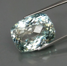 Топаз Топаз ^/--/^ Топаз 53.76 /--/ Ct.  22.6 X 17.8 X 15.8 mm ^_^^^ Топаз 53.76 /--/ Ct. 22.6 X 17.8 X 15.8 mm - фото фото фото