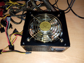 Блоки живлення Блоки питания ^/--/^ Качественный Блок питания Enermax Pro /--/ 82+ 425 /--/ W  (6+8 PCiexpress) ^_^^^ Якісний Блок живлення Enermax Pro /--/ 82+ 425 /--/ W (6+8 PCiexpress) - фото фото фото
