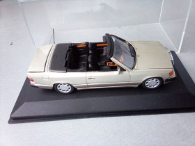 : Закордонні : Зарубежные ^/--/^ 1/43 Minichamps Mercedes-Benz 300 CE-24 Cabriolet  (W /--/ 124) ^_^^^ 1/43 Minichamps Mercedes-Benz 300 CE-24 Cabriolet (W /--/ 124) - фото фото фото