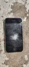 Apple iPhone Apple iPhone ^/--/^ Мобильный телефон Apple iPhone 3 /--/ GS 32 /--/ Gb № 24100701 ^_^^^ Мобільний телефон Apple iPhone 3 /--/ GS 32 /--/ Gb No 24100701 - фото фото фото