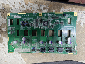Сервери Серверы ^/--/^ Серверная объединительная плата backplane Supermicro SAS /--/ 743 /--/ TQ 8 port SAS/SATA № 262407215 ^_^^^ Серверна об'єднувальна плата backplane Supermicro SAS /--/ 743 /--/ TQ 8 port SAS/SATA No 262407215 - фото фото фото