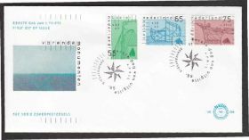 Європа Европа ^/--/^ Нидерланды 1989 КОРАБЛЕСТРОЕНИЕ ПАРУСНЫЕ КОРАБЛИ СУДА МОРЕПЛАВАНИЕ СУДОХОДСТВО КПД Mi.1361-1363 /--/ А ^_^^^ Нідерланди 1989 КОРОБЛЕСТРУВАННЯ ПАРУСНІ КОРАБЛІ СУДА МОРЕПЛАВАННЯ СУДОХІДСТВО КПД Mi.1361-1363 /--/ А - фото фото фото