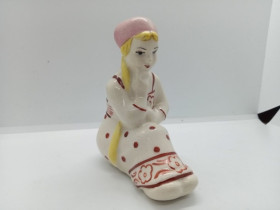 Статуетки, Скульптури, Фігурки, Фарфор Статуэтки, Скульптуры, Фигурки, Фарфор ^/--/^ Редкая старинная фаянсовая статуэтка,  производства Константиновского керамического завода, 60-е года ХХ столетия - &amp;quot;Аленушка&amp;quot; .  . ^_^^^ Рідкісна старовинна фаянсова статуетка, виробництва Костянтинівського керамічного заводу, 60-ті роки ХХ століття - &amp;quot; Аленушка &amp;quot; . - фото фото фото