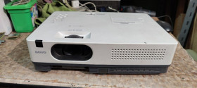 Проектори Проекторы ^/--/^ Проектор Sanyo PLC-XW /--/ 200 № 23161012 ^_^^^ Проектор Sanyo PLC-XW /--/ 200 No 23161012 - фото фото фото