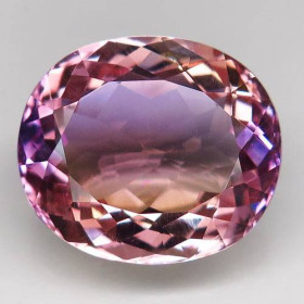 Аметрин Аметрин ^/--/^ Аметрин  17.11 ct   18.4 /--/ x /--/ 16 /--/ x /--/ 9.4 mm. ^_^^^ Аметрин 17.11 ct 18.4 /--/ x /--/ 16 /--/ x /--/ 9.4 mm. - фото фото фото