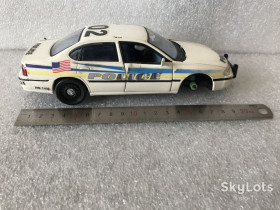 : : ^/--/^ Модель автомобіля 2000 Chevrolet Impala Maisto Police 1/24 під реставрацію ^_^^^ Модель автомобиля 2000 Chevrolet Impala Maisto Police 1/24 под реставрацию - фото фото фото