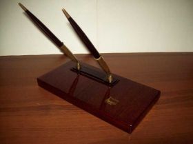 Інше Другое ^/--/^ Письменный прибор шариковая ручка Сакко и Ванцетти из СССР ^_^^^ Письмовий прилад з СРСР - фото фото фото