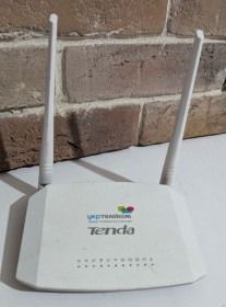 Маршрутизатори Маршрутизаторы ^/--/^ Продаю рабочий маршрутизатор Tenda D /--/ 301 по выгодной цене! ^_^^^ Продаю робочий маршрутизатор Tenda D /--/ 301 за вигідною ціною! - фото фото фото