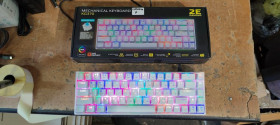 Клавіатури Клавиатуры ^/--/^ Игровая клавиатура с подсветкой 2 /--/ E KG /--/ 370 RGB 2 /--/ E-KG /--/ 370 /--/ UWT-BL USB № 23030716 ^_^^^ Ігрова клавіатура з підсвіткою 2 /--/ E KG /--/ 370 RGB 2 /--/ E-KG /--/ 370 /--/ UWT-BL USB No 23030716 - фото фото фото