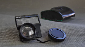 Вінтажні фотоаксесуари Винтажные фотоаксессуары ^/--/^ Ricoh телеконвертер Tele Conversion Lens TC-9 и широкоугольный конвертер Close Up Adaptor CL-9 Вживане ^_^^^ Tele Conversion Lens TC-9 і ширококутний конвертер Close Up Adaptor CL-9 - фото фото фото