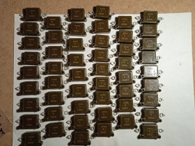 Конденсатори Конденсаторы ^/--/^ Конденсатор КСО-8 /--/ Г 2700 пФ 2500 /--/ В 5% вроде новые ^_^^^ Конденсатор КСВ-8 /--/ Г 2700 пФ 2500 /--/ В 5% на зразок нові - фото фото фото