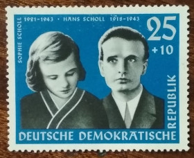 НДР, ФРН ГДР, ФРГ ^/--/^ ГДР Герои Сопротивления Софи и Ганс Шолль 1961 ^_^^^ Герої Опору Софі і Ганс Шолль 1961 - фото фото фото