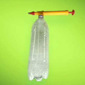 Садові Садовые ^/--/^ Опрыскиватель садовый на бутылку насос 28 /--/ см ^_^^^ Обприскувач садовий на пляшку насос 28 /--/ см - фото фото фото