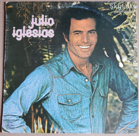 Платівки Пластинки ^/--/^ Julio Iglesias – Julio Iglesias  (Ariston – AR-LP 12275, Italy) EX/EX ^_^^^ Julio Iglesias – Julio Iglesias (Ariston – AR-LP 12275, Italy) EX/EX - фото фото фото