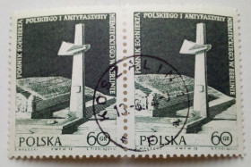 Польща Польша ^/--/^ Польша 1972 Антифашизм, монумент, сцепка, гашеная ^_^^^ Польща 1972 Антифашизм, монумент, зчіпка, гашена - фото фото фото