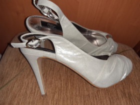 Босоніжки Босоножки ^/--/^ Сірі босоніжки еко замша р /--/ 38 Dorothy Perkins ^_^^^ Серые босицы эко замша р /--/ 38 Dorothy Perkins - фото фото фото