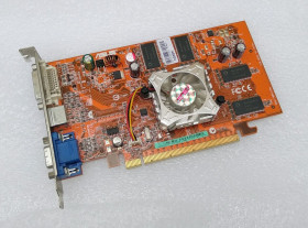 Відеокарти Видеокарты ^/--/^ ASUS ATI Radeon X /--/ 550 PCIe Video Card EAX /--/ 550 /--/ HM /--/ 512/td/256 /--/ m /--/ 5 - фото фото фото