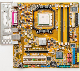Материнські плати Материнские платы ^/--/^ Б/В Материнська плата материнка Asus M /--/ 2 /--/ NPV-VM rev.1.01 /--/ G sAM /--/ 2 та заглушка + дві плати розширення ^_^^^ Б/В Материнская плата материнка Asus M /--/ 2 /--/ NPV-VM rev.1.01 /--/ G sAM /--/ 2 и заглушка + две платы расширения - фото фото фото