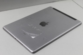 Apple iPad Apple iPad ^/--/^ Планшет №2855  Apple iPad A /--/ 1823  32 /--/ GB  Экран 9.7&amp;quot; ^_^^^ Планшет No /--/ 2855 Apple iPad A /--/ 1823 32 /--/ GB Экран 9.7&amp;quot; - фото фото фото